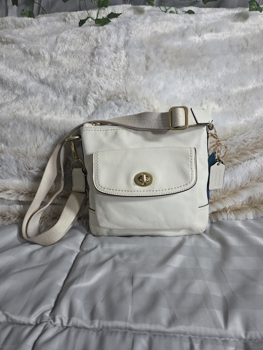 Coach Park Swingpack White Leather Crossbody Bag